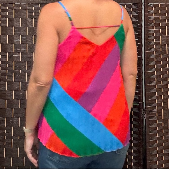 Vibrant Pleated Top - Picture 5 of 5